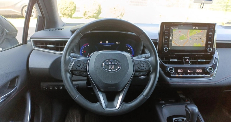 Toyota Corolla cena 89900 przebieg: 152200, rok produkcji 2019 z Stargard małe 254
